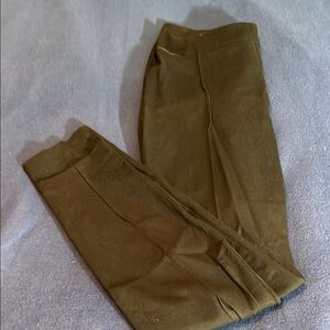 Black elastic waist leggings